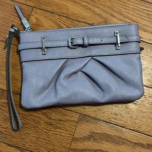 Simply Vera Vera Wang Gray Wristlet